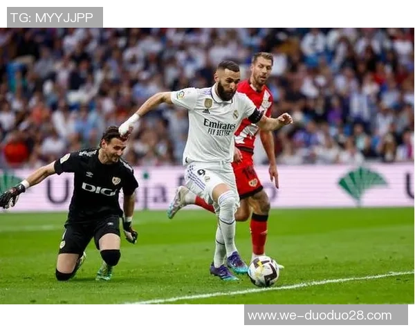 皇马电视台吐槽当值主裁:判罚由内格雷拉制作 皇马电视台吐槽当值主裁:判罚由内格雷拉制作